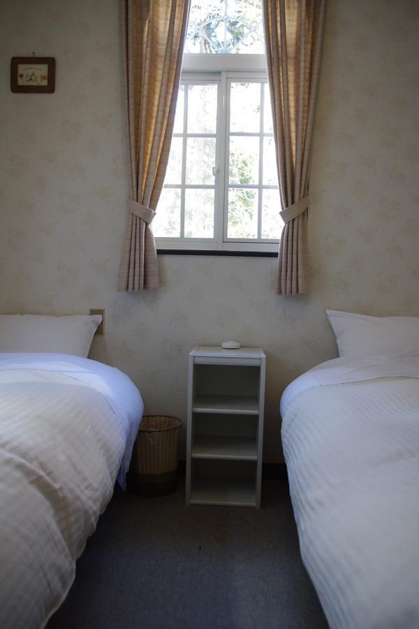 Bed and Breakfast Sunny Side Hut Hakuba Exterior foto